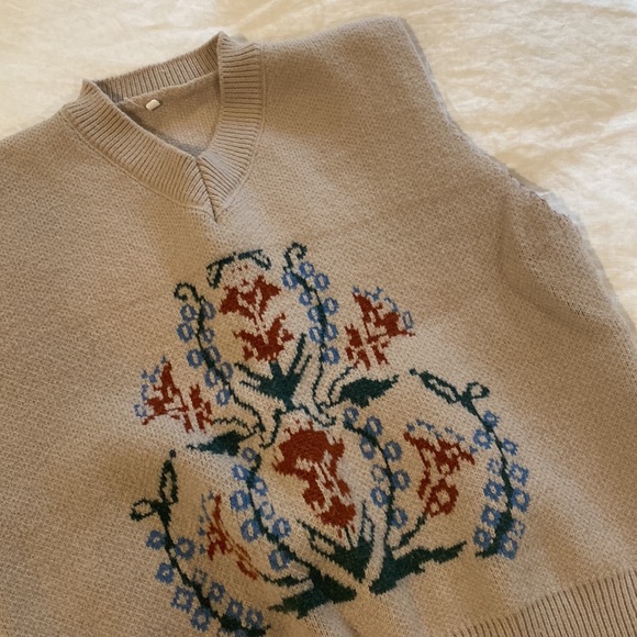 Vintage Sweaters - Vintage Wool Sweater Vest